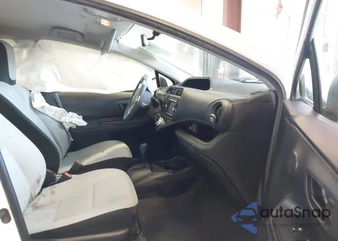 2016 Toyota Prius C One z USA, uszkodzony, nr VIN JTDKDTB33G1120109